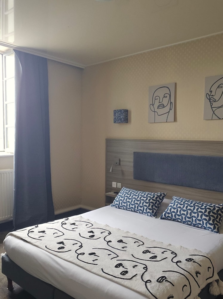 Superior Double or Twin Room - Photo 3