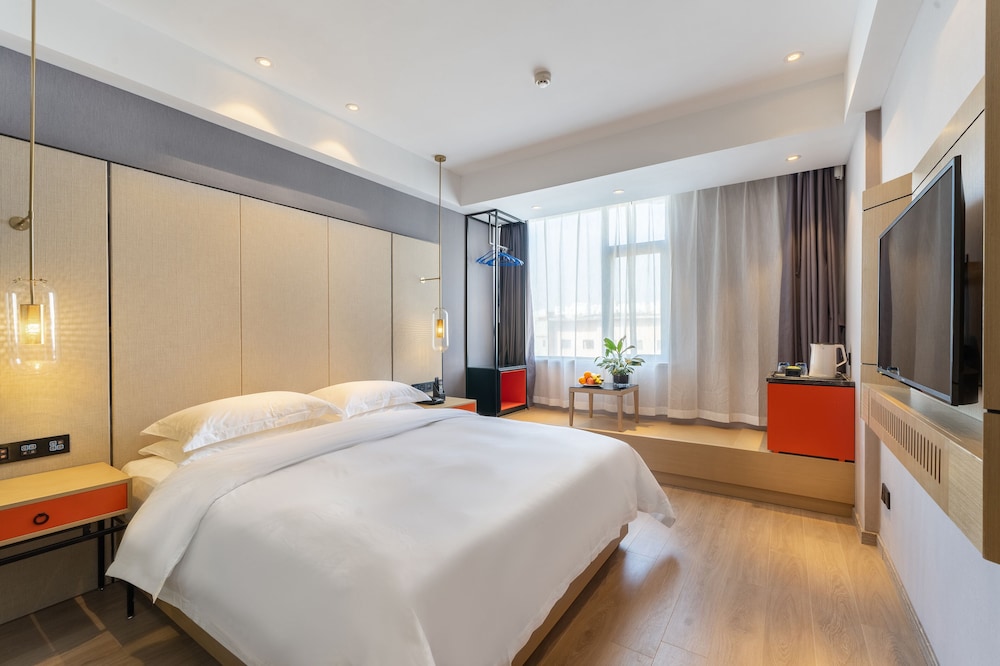 Deluxe Double Room Single Use photo 2