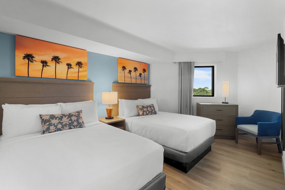 South Tower Angle Ocean View Deluxe Three Bedroom Condo - Photo 1