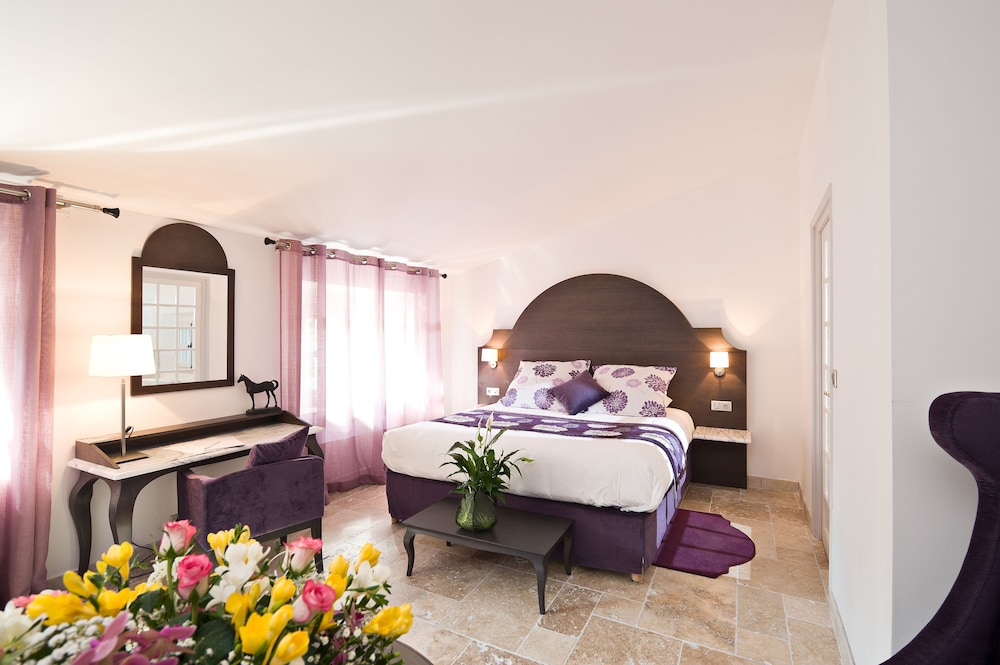 Classic Double Room - Photo 13