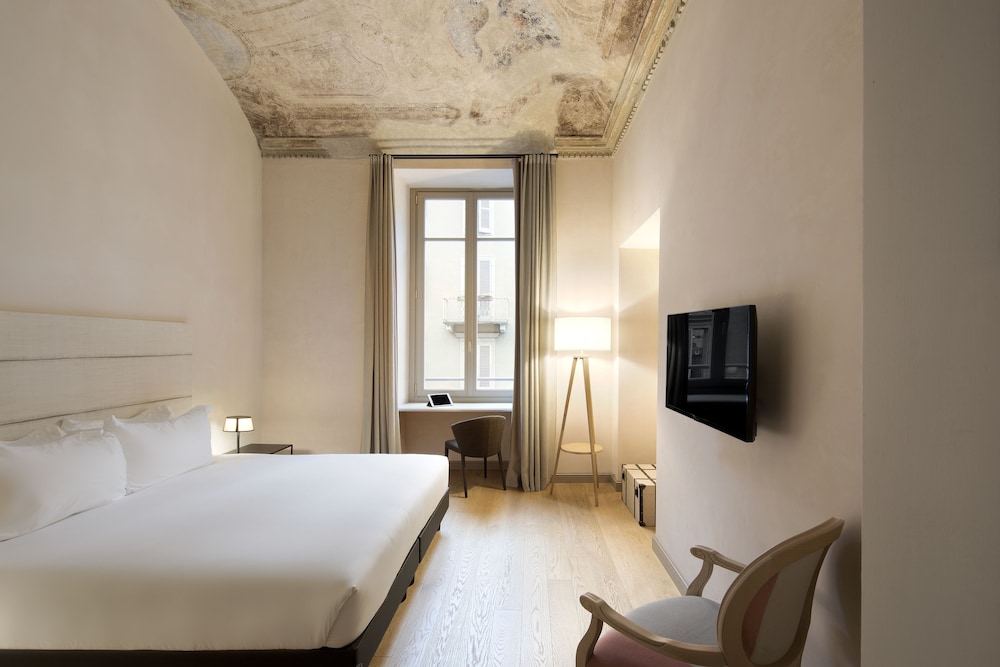 Superior Double or Twin Room (Privilege) photo 2