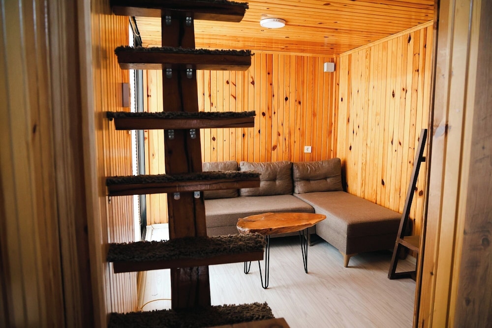 Deluxe Chalet, Patio, Valley View photo 2