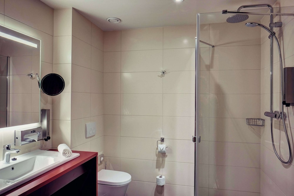 Comfort Room - Photo 4