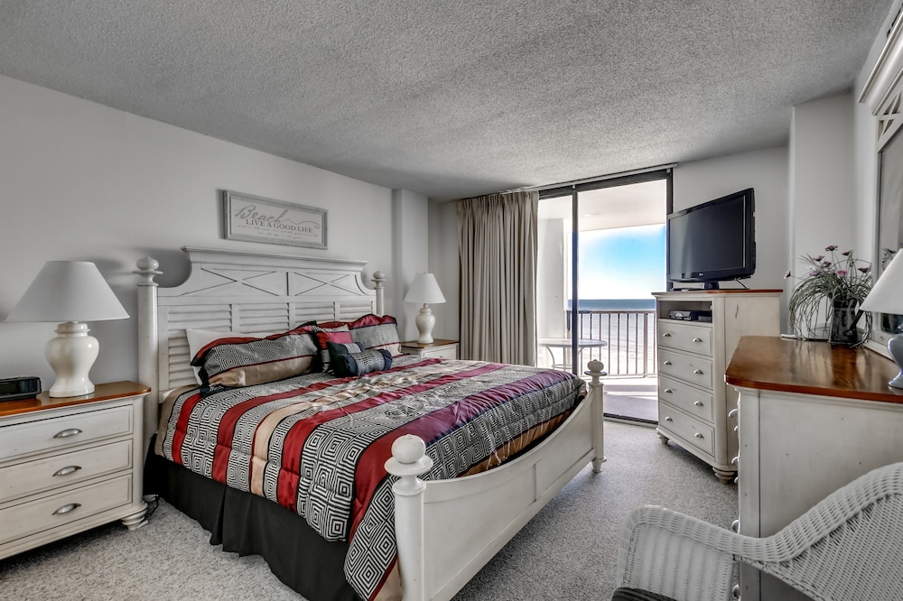Condo, 2 Bedrooms, Beach View