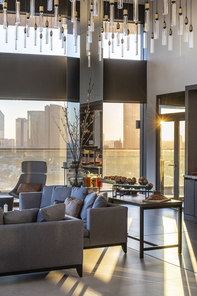 The Level Grand Suite (2+1)