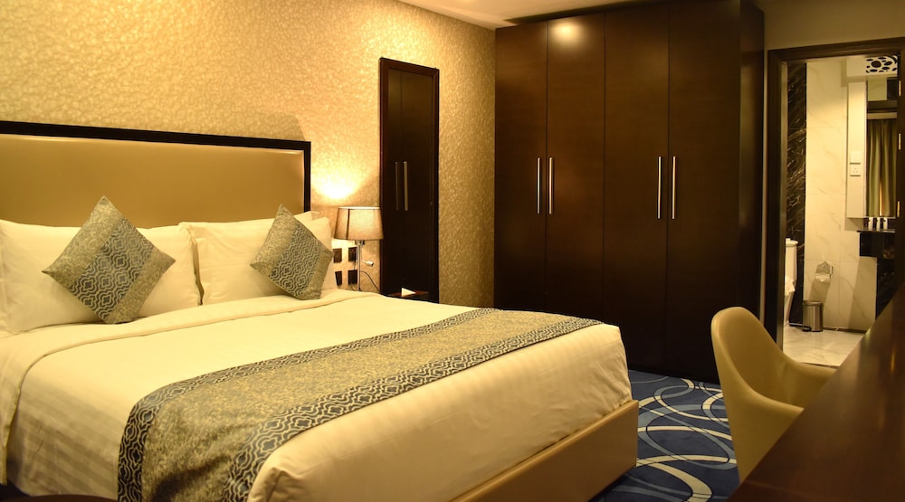 Superior King bed Room photo 1
