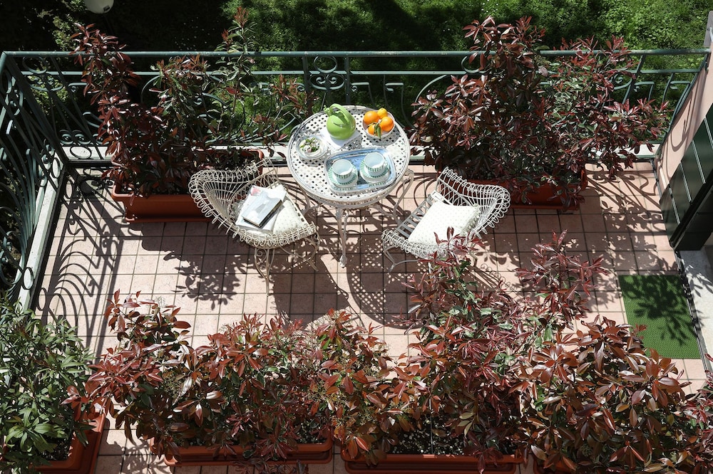 Deluxe Double Room, Terrace photo 3