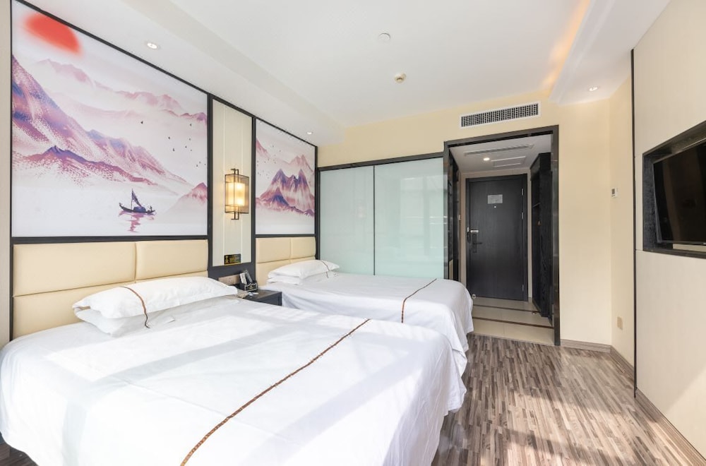Elite Twin Room photo 1