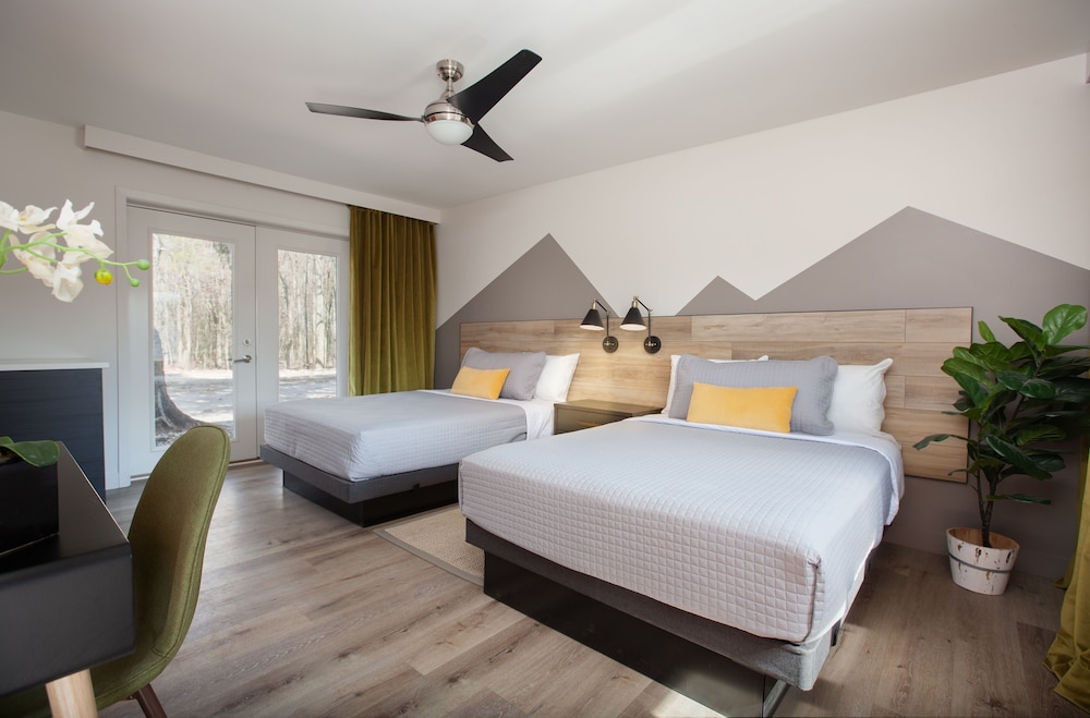 Premium Studio, 2 Double Beds