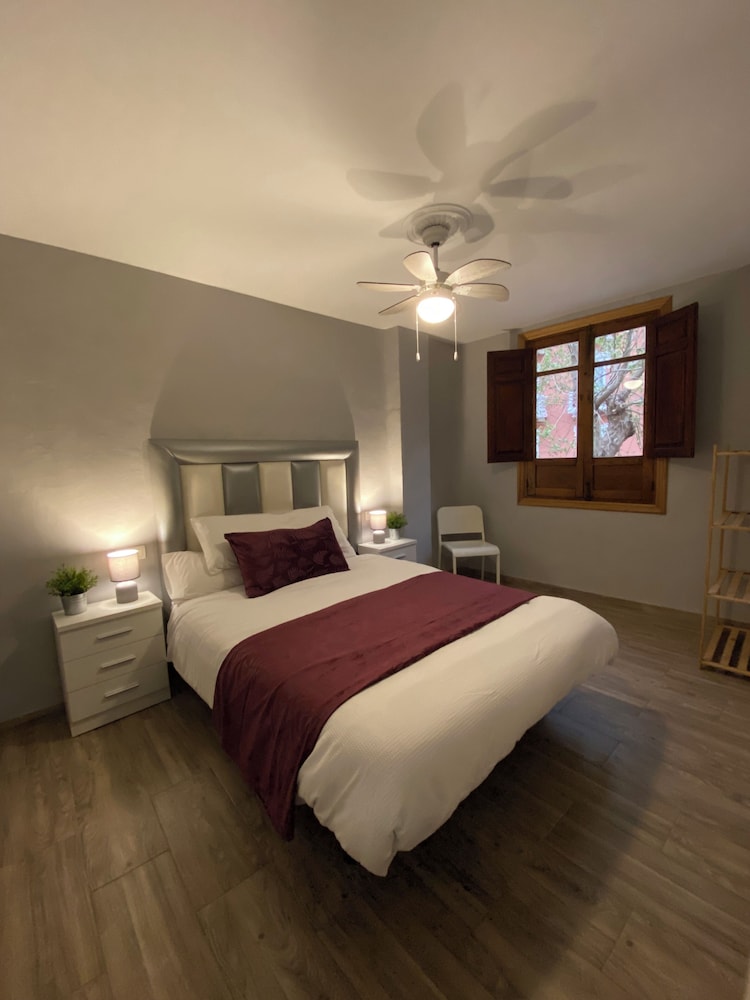 Apartment photo 2