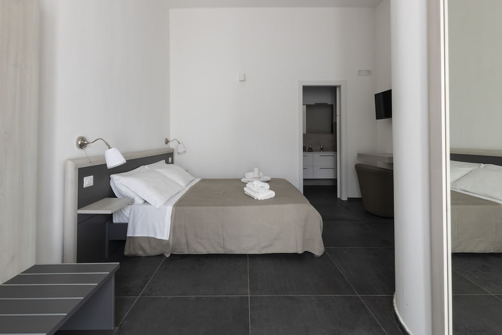 Superior Double or Twin Room, 1 Bedroom photo 3