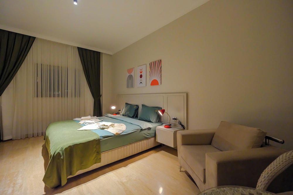 Standard Double Room - Photo 15