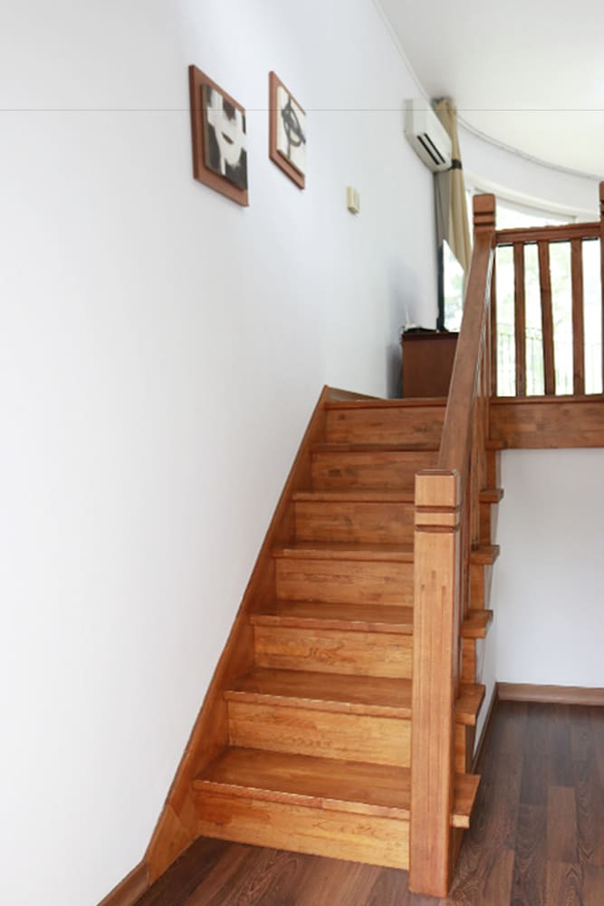 Ocean House photo 2