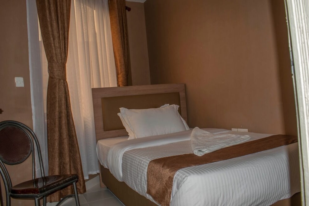 Deluxe Single Room, Garden View