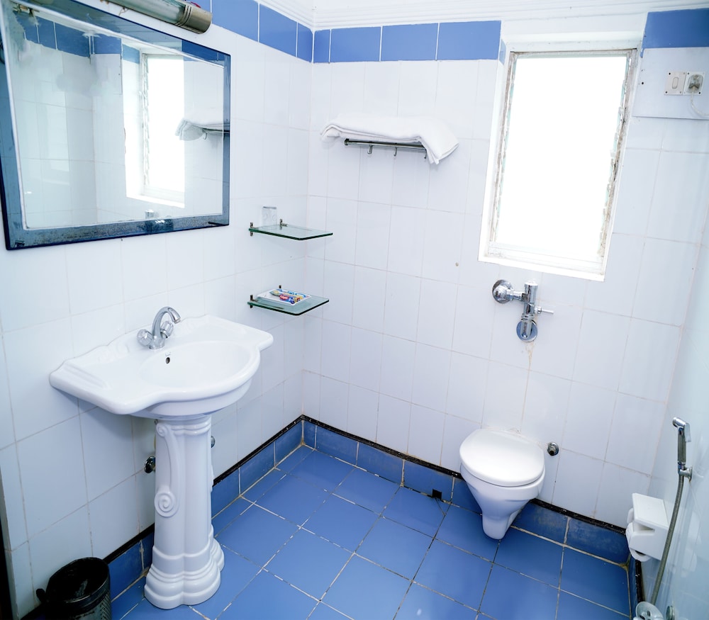 Executive Garden Suite photo 3