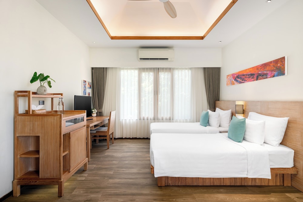 Premium Bungalow, 2 Twin Beds (Deluxe) photo 2