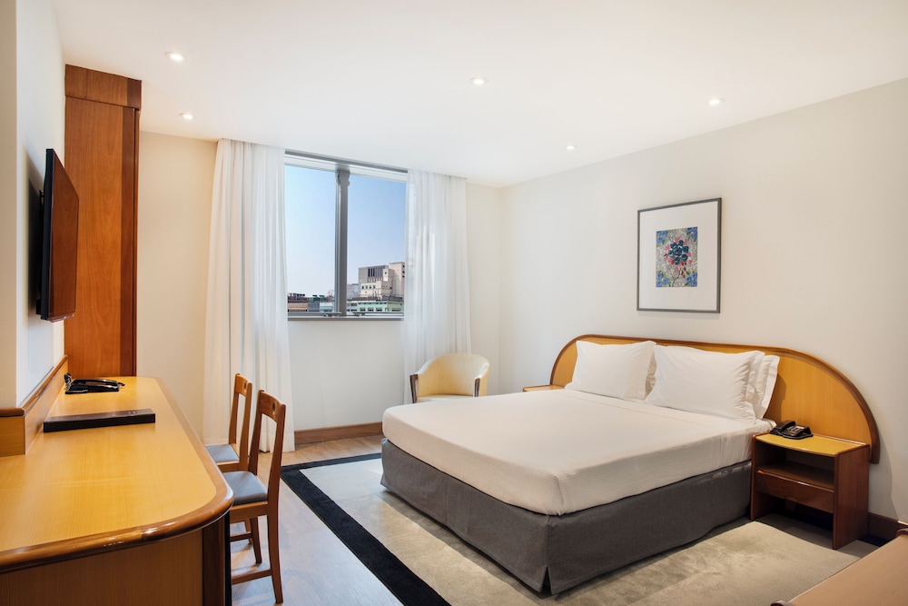 Luxo com Cama Casal - Photo 1