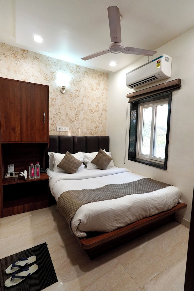 Basic Single Room