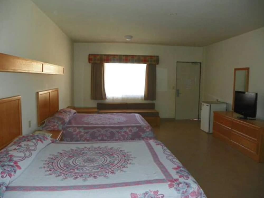 Junior Suite, 2 Queen Beds