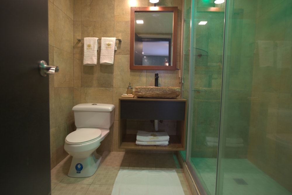 Twin Room - Photo 10
