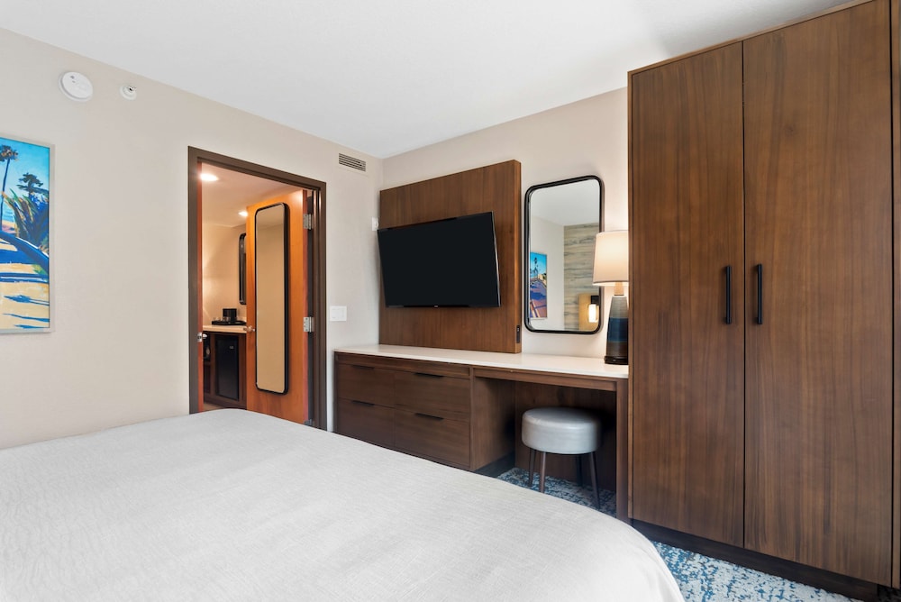 Suite, 1 King Bed, Non Smoking at Embassy Suites by Hilton Anaheim South in Anaheim