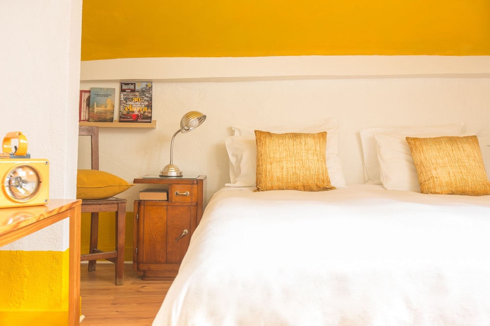 Basic Double or Twin Room, Private Bathroom (Bathroom with 1,75 meters Max. Height) photo 1