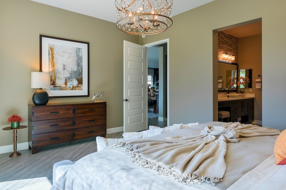 Luxury Villa (4 Bedrooms) photo 1