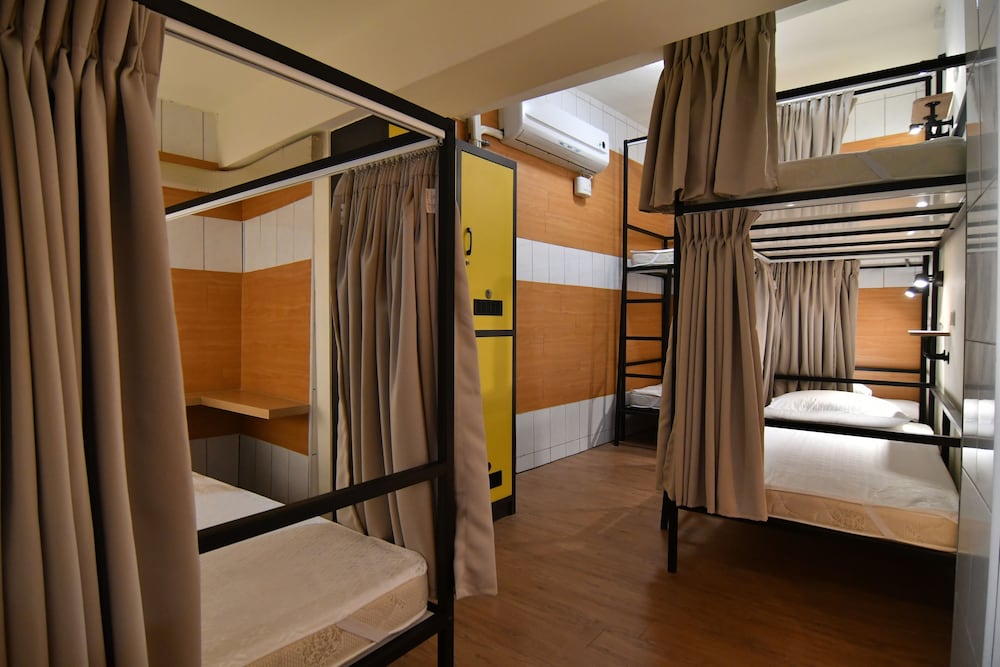 Economy Shared Dormitory, Mixed Dorm, Non Smoking photo 2