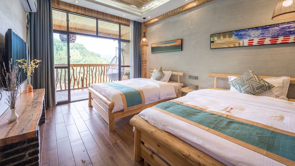 Twin Room, Balcony (Mainland Chinese Citizen Only) photo 2
