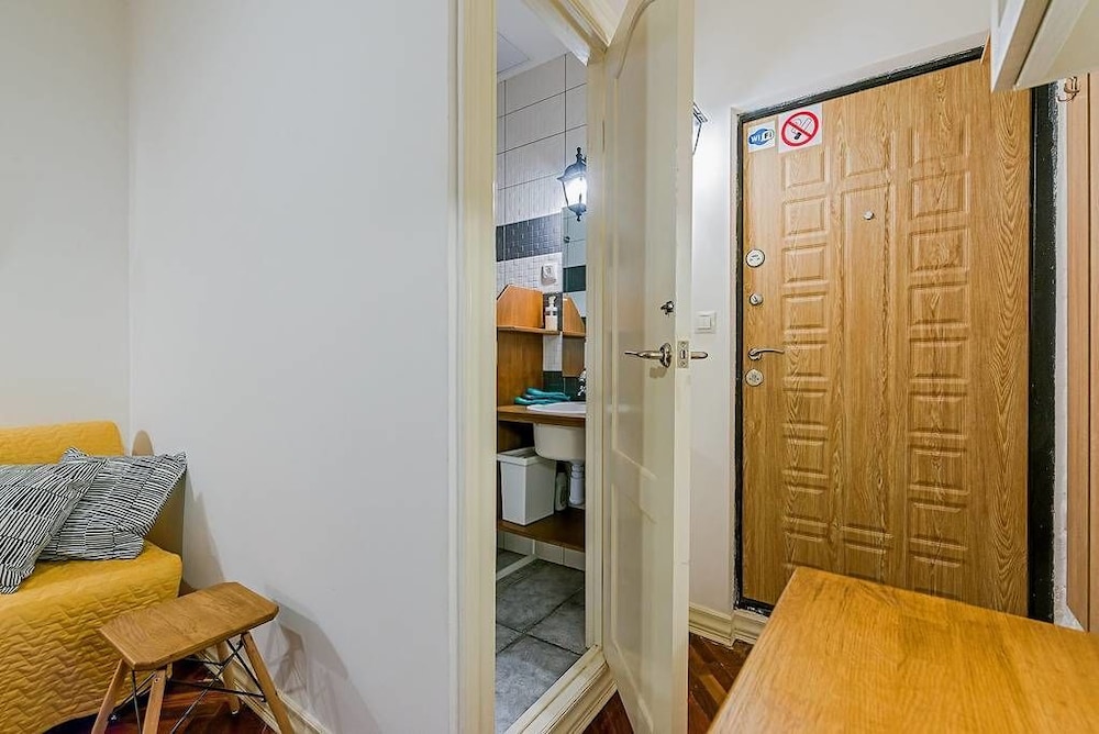 Family Apartment photo 2