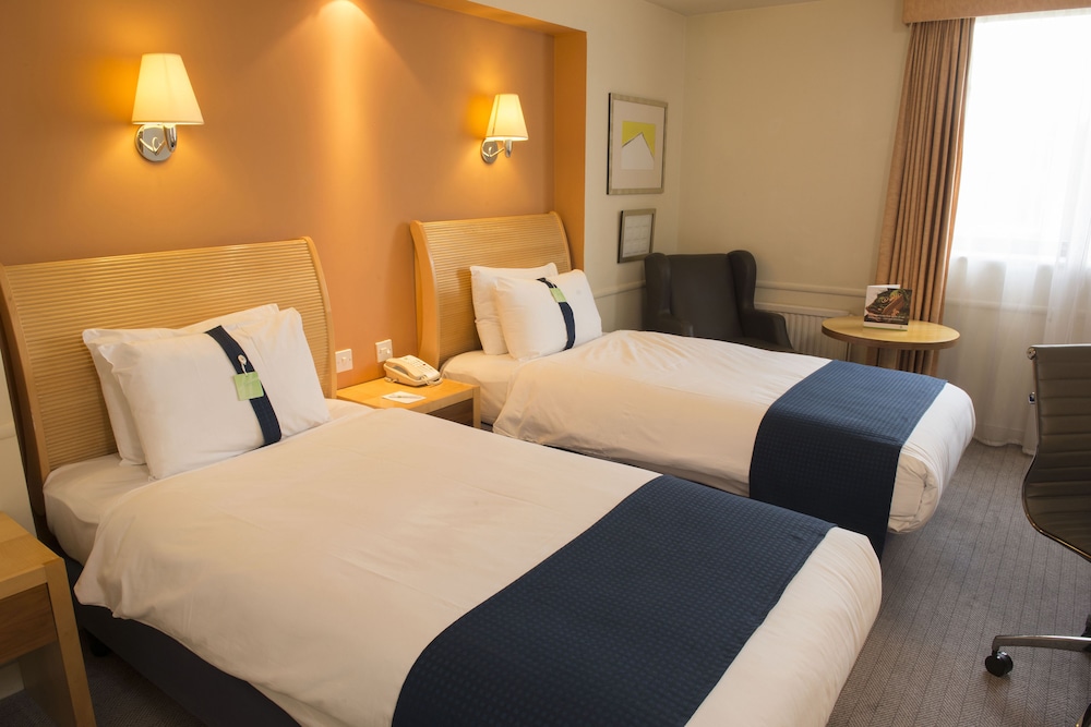 Standard Room, 2 Twin Beds photo 2