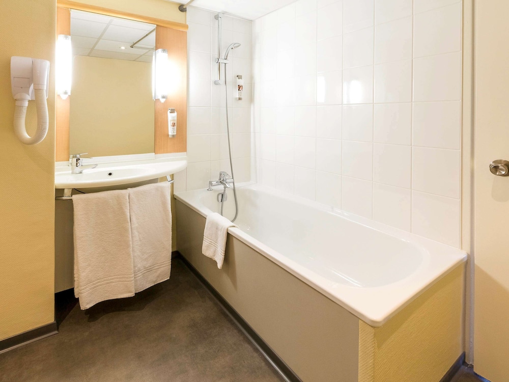 Standard Room, 1 Double Bed - Photo 3