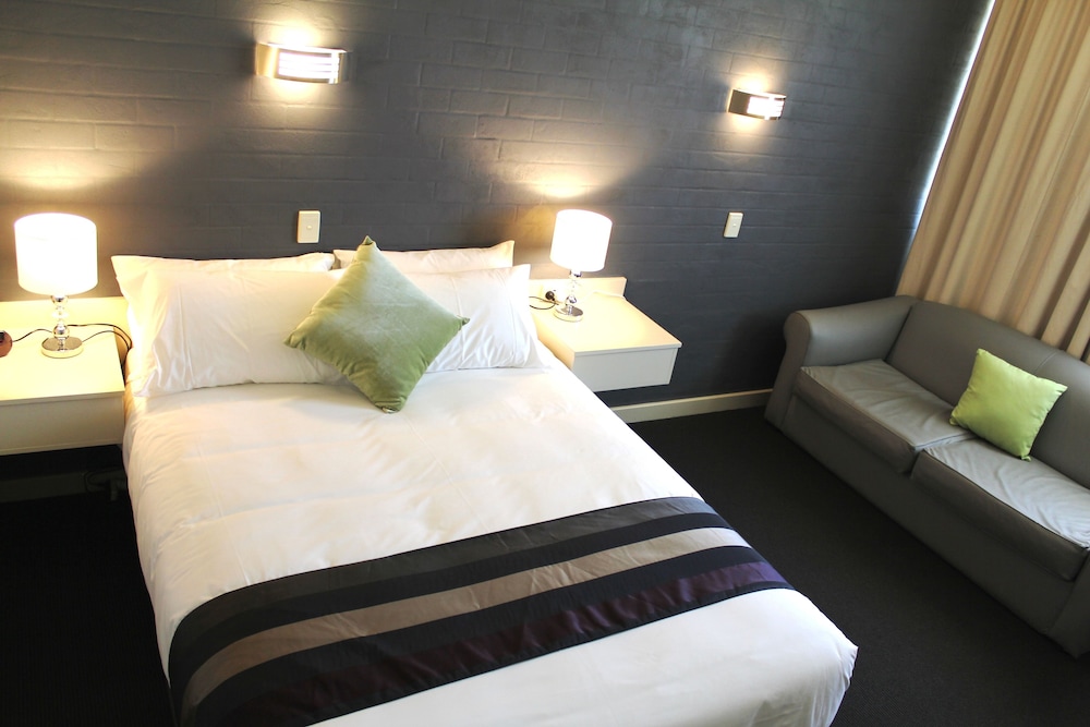 Deluxe Queen Room photo 2
