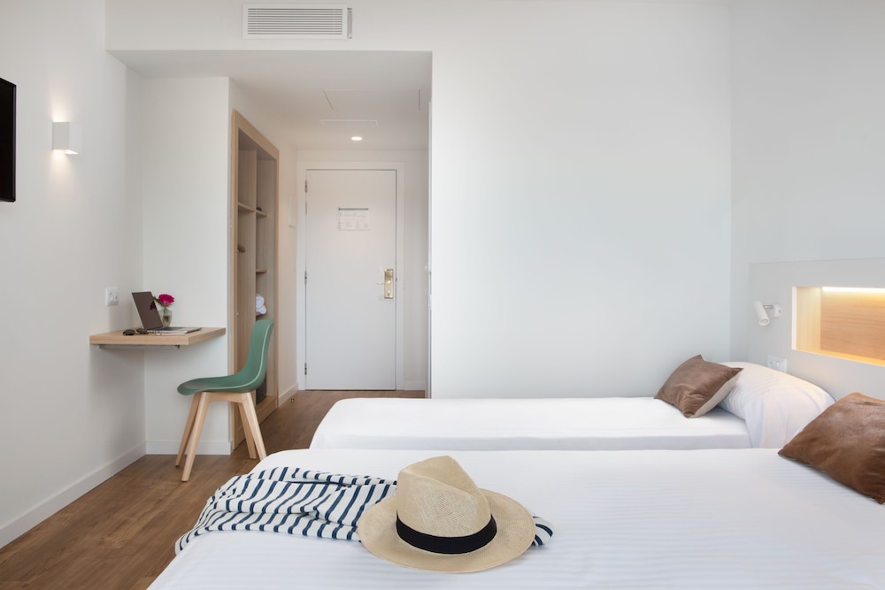 Superior Double Room - Photo 6