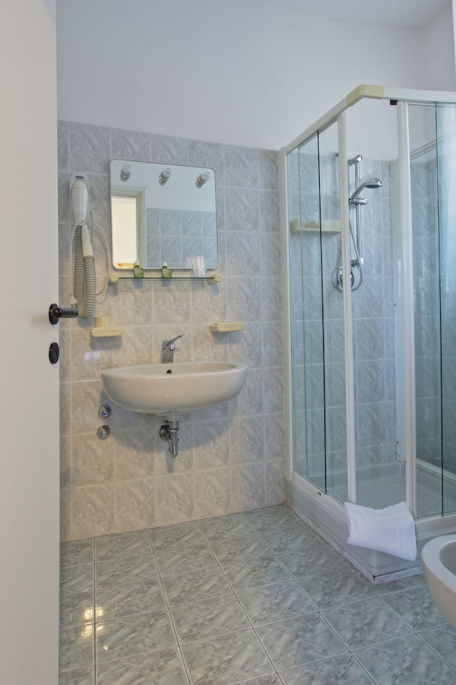 Superior Double Room, Lake View photo 1