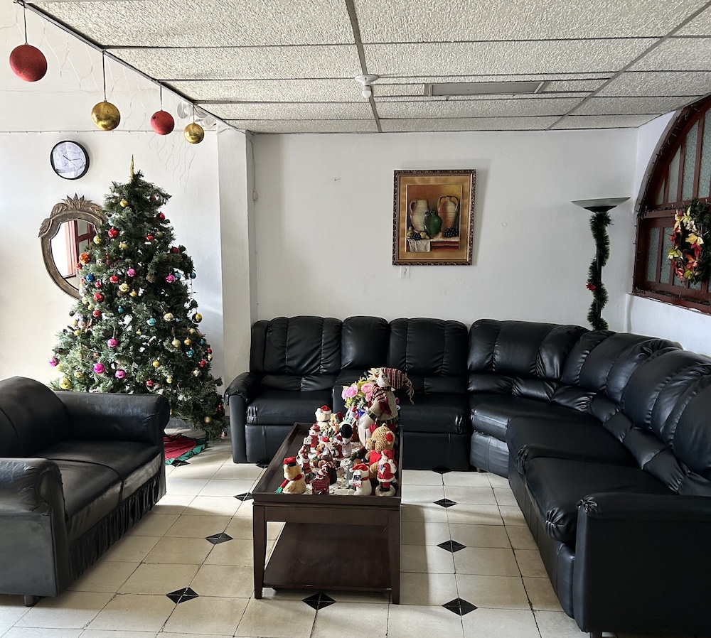 Comfort Townhome, 1 Bedroom photo 3