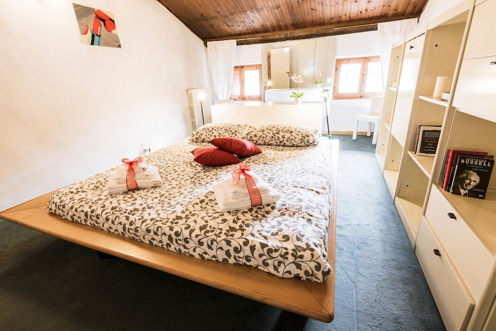 Exclusive Apartment, 1 Bedroom, Kitchen, City View