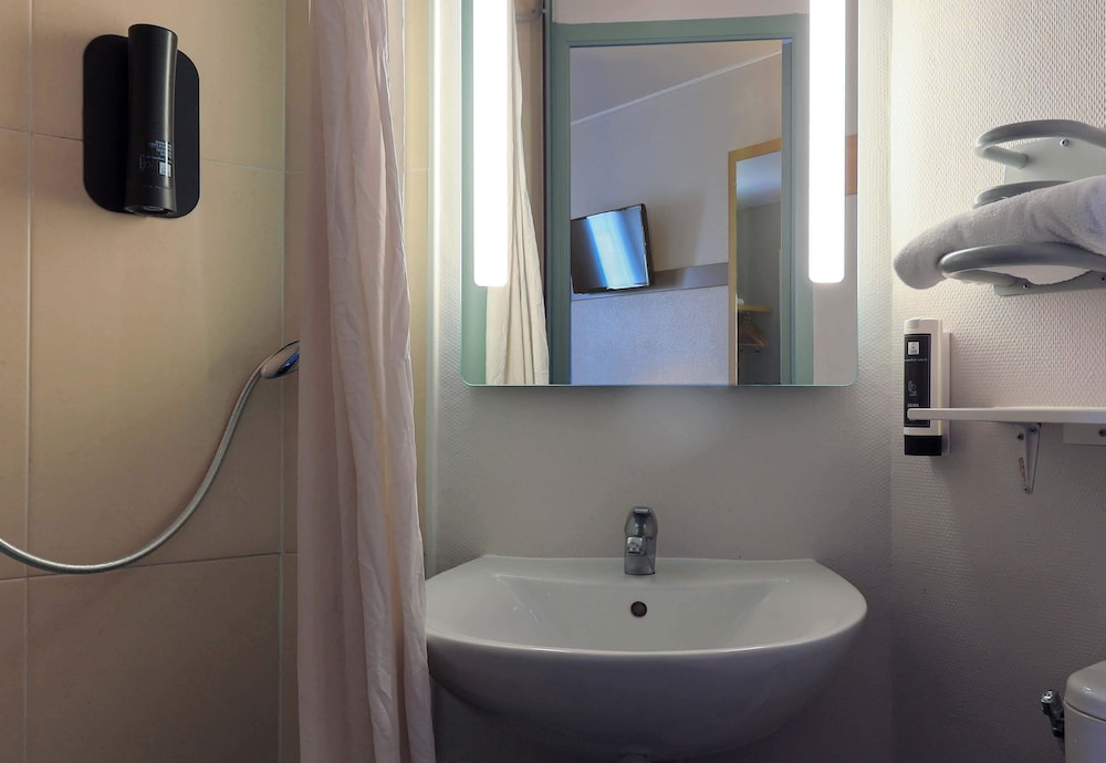 Double Non-Smoking Room photo 2