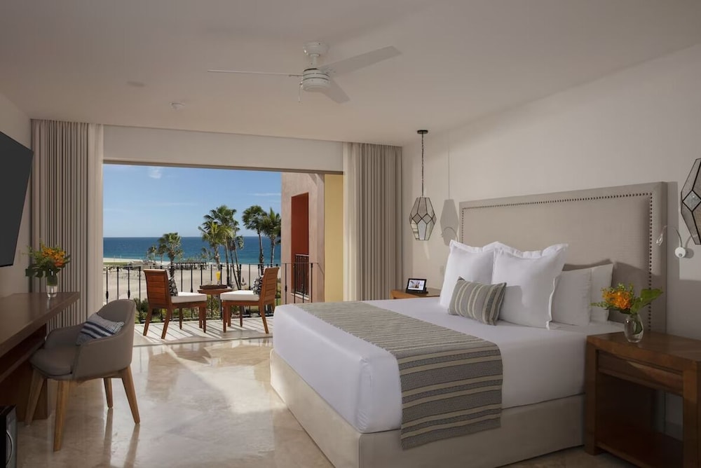 Junior Room, 1 King Bed, Ocean View