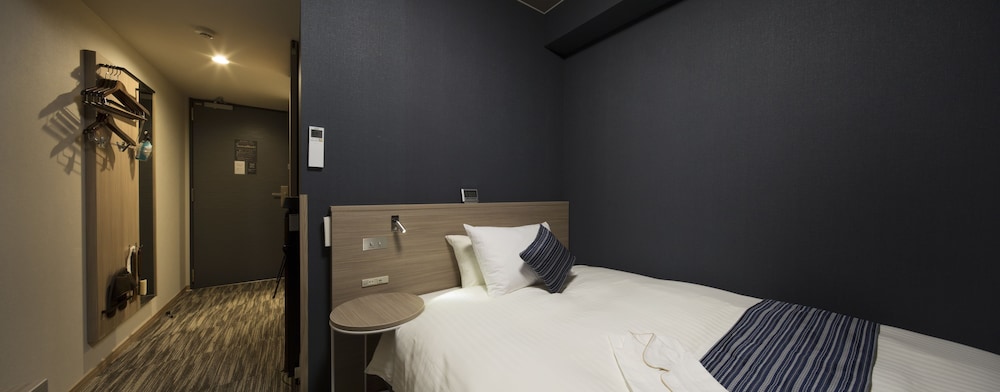 Standard Double Room, Smoking (For 1 Person) photo 2
