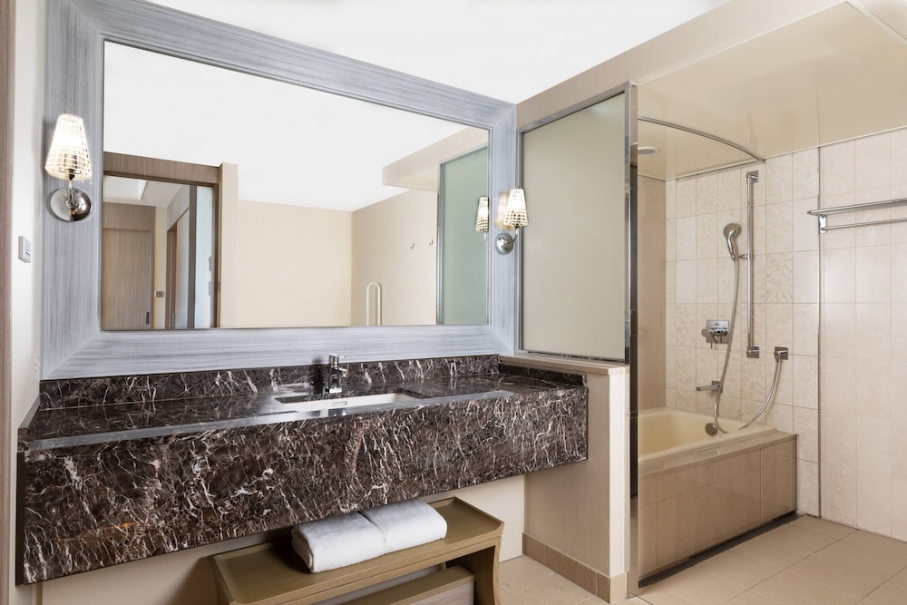 Club Suite, 2 Twin Beds photo 3