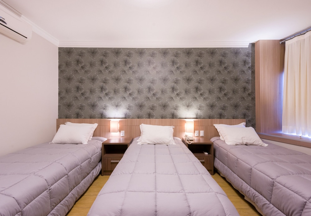 Premier Triple Room - Photo 5