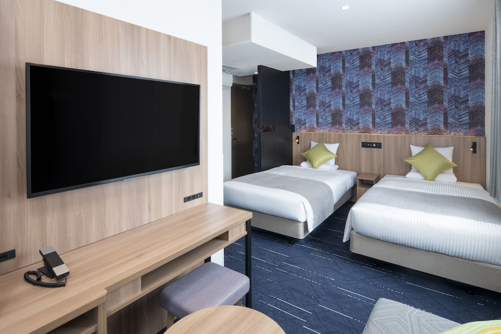 Superior Twin Room, Non Smoking (No Cleaning, For 2 Adults) photo 1