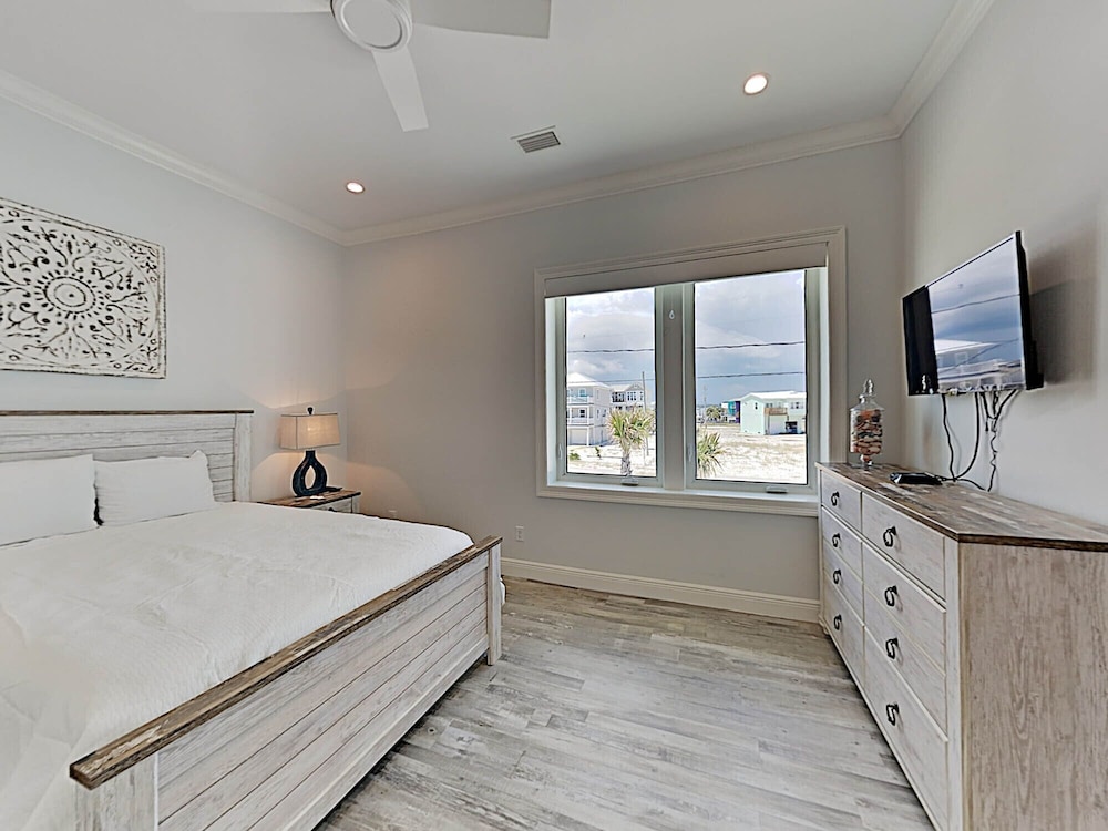 House, Multiple Beds, Balcony, Ocean View photo 1