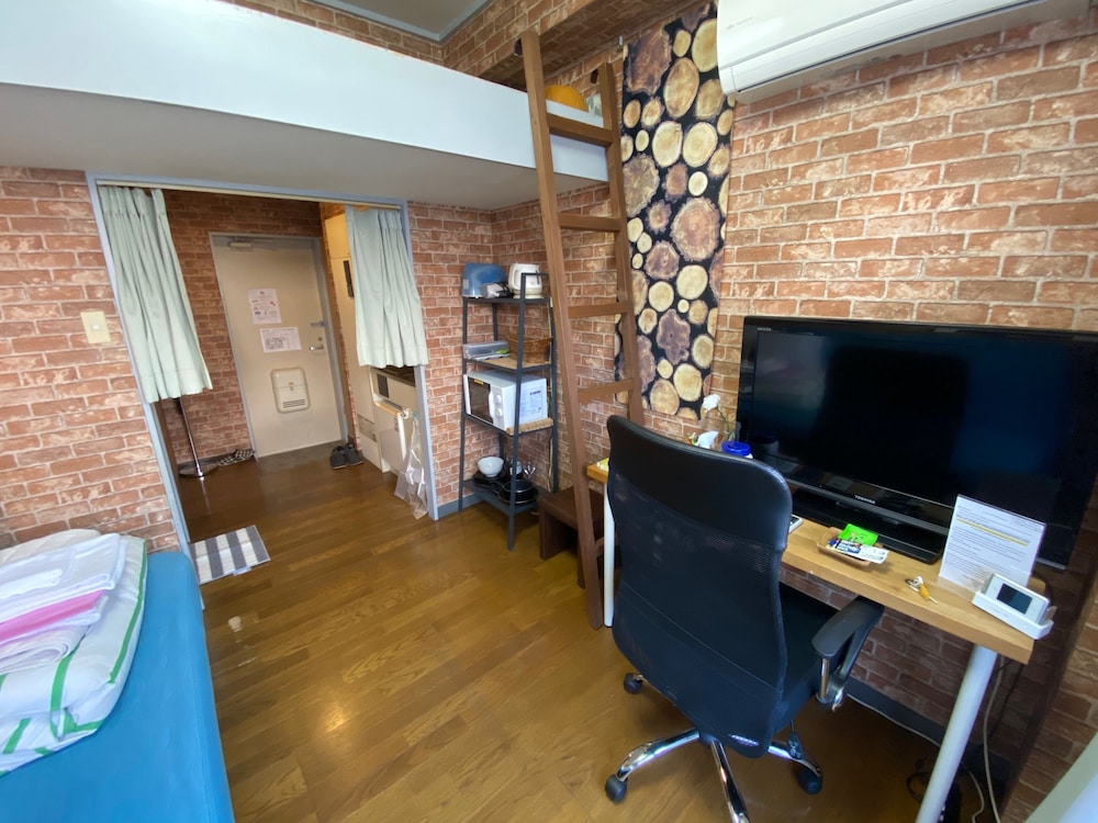 Economy Room photo 1
