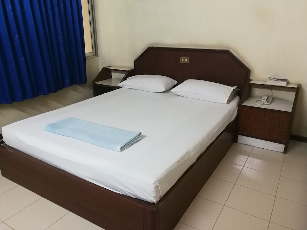 Standard Room with Fan (Big Single Bed) photo 1