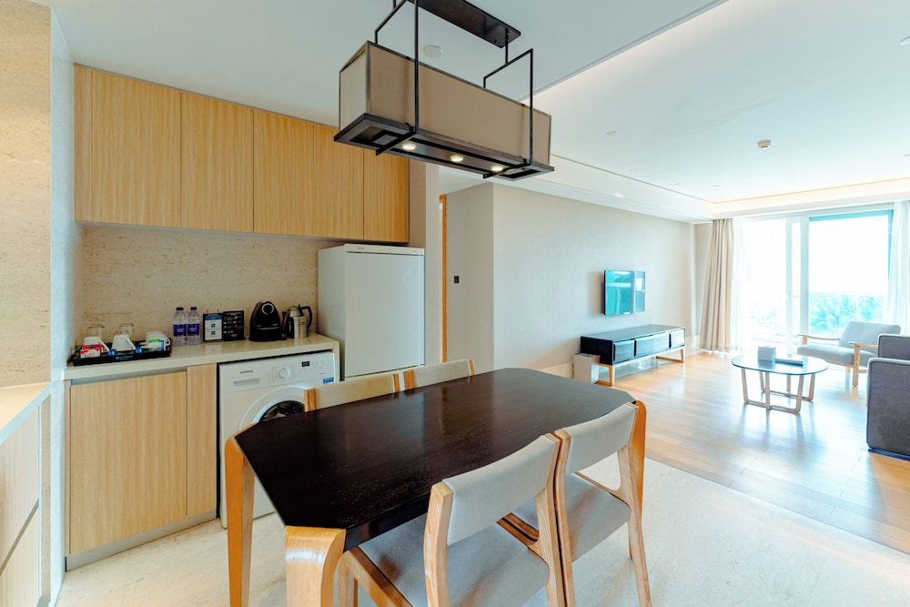 Superior Two-Bedroom Suite photo 2