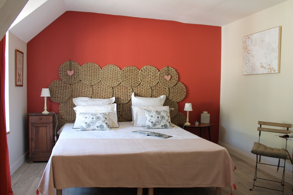 Standard Double or Twin Room photo 2