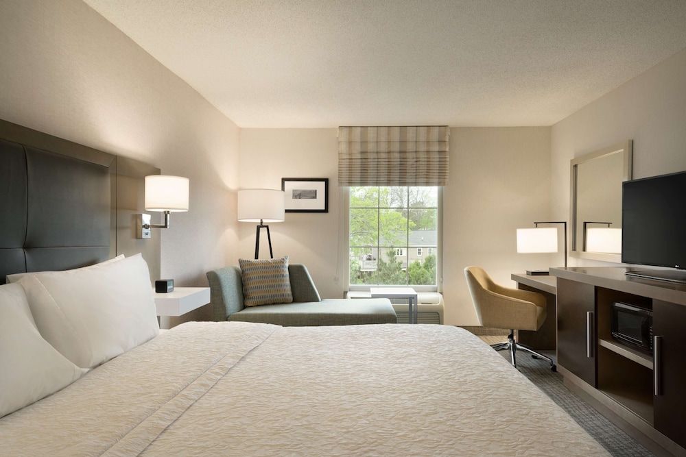 Standard Room, 1 King Bed - Photo 1