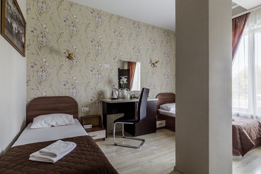 Business Twin Room photo 3